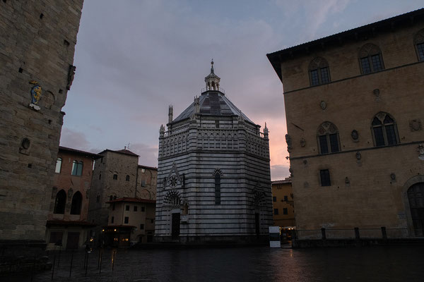 08.06. Pistoia: Battisterio di San Giovanni in Corte