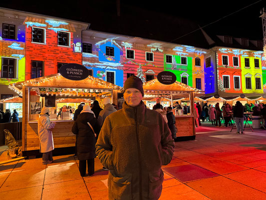 Weihnachtsmarkt am Karmeliterplatz