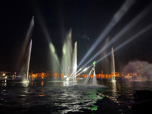 10.02. Arsenale - Water Show