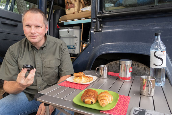 31.05. Frühstück am Camping de la Plage in Algajola