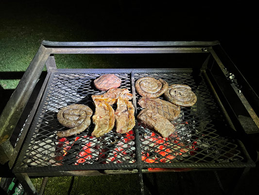 23.03. Danach wird auf der Campsite gegrillt!