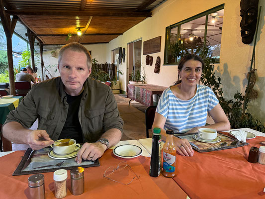 29.02. Gegen 18:00 sind wir retour auf Etango, wo es um 19:00 Abendessen gibt.