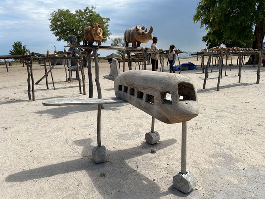 24.03. Das passt nicht in unseren Koffer.