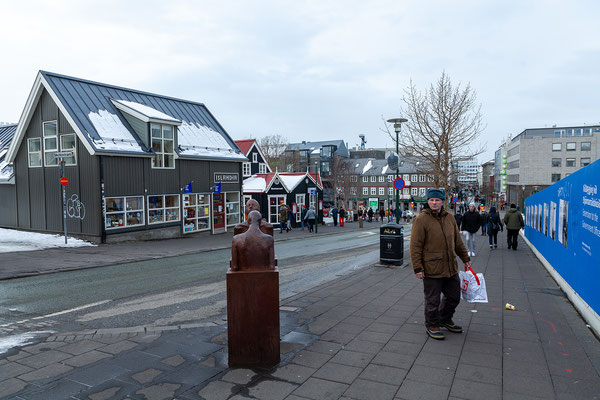 01.03. Spaziergang durch die Innenstadt Reykjavíks: auch Shopping kommt nicht zu kurz!