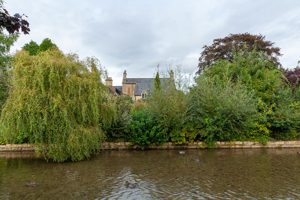 08.09. Spaziergang durch Bourton on the Water, dem Venedig der Cotswolds.