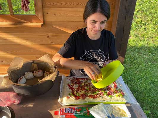 11.09. Domačija Artišek: es gibt demnächst Pizzaschnecken!