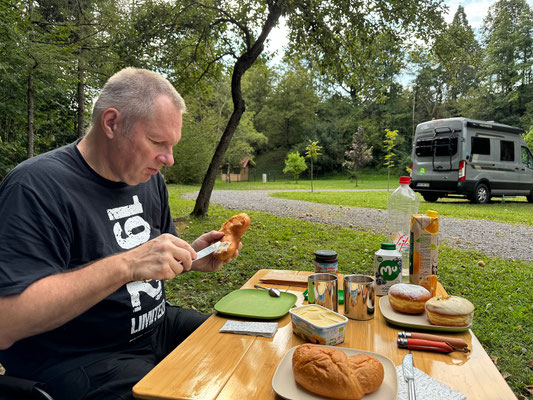Kamp Savinja - Frühstück