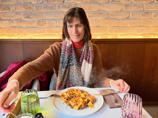 10.02. Mittagessen (am späteren Nachmittag) in der Trattoria Zaccharia