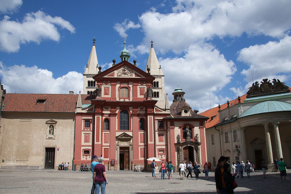 08.05. Prager Burg: St. Georgs Basilika