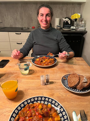 ... gibt es heute Fohleneintopf.