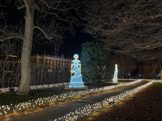 Imperial Lights, Schönbrunn