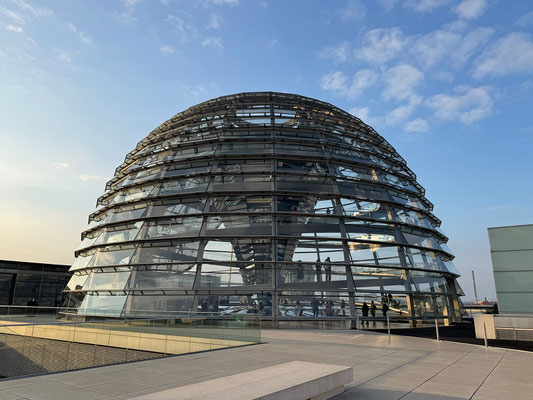 Reichstag: die Kuppel ist wirklich ein architektonisches Meisterwerk!