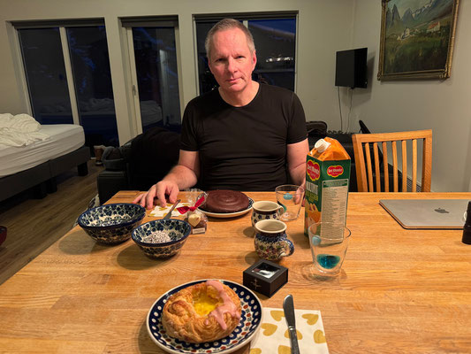 14.2. Valentinstagsfrühstück