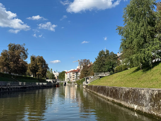 Bootstour mit dem Ausflugsschiff 