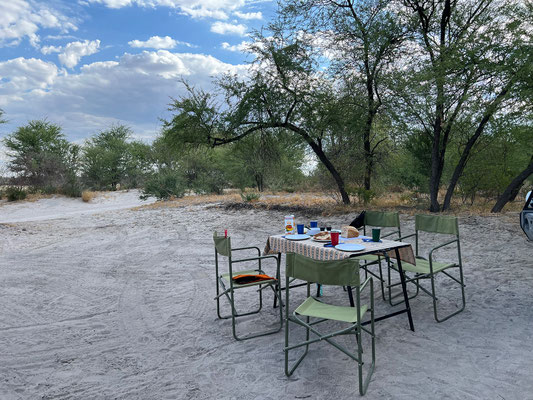 13.03. Letiahau (CKWIL06) ist eine schöne große Campsite ohne Facilities. Wir mögen es hier.