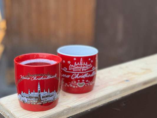 Christkindlmarkt am Rathausplatz