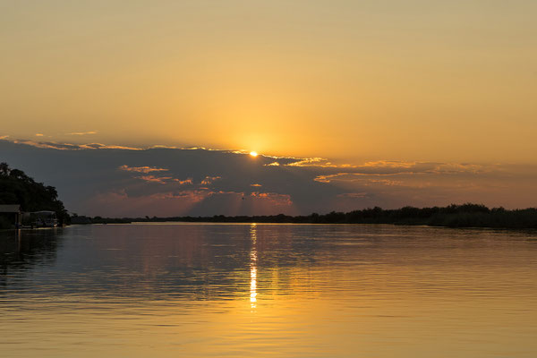 23.03. Sundowner Cruise 