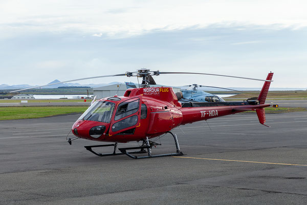 29.07. Um 18:30 steht ein Helikopterflug mit Norðurflug zum Vulkan auf dem Programm :-).