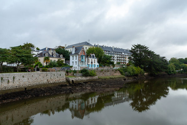 Auray