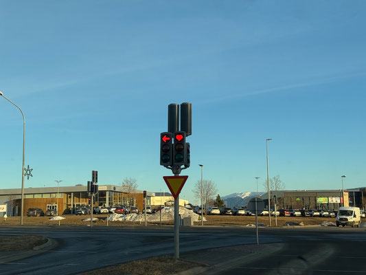 Wir verlassen Akureyri ...