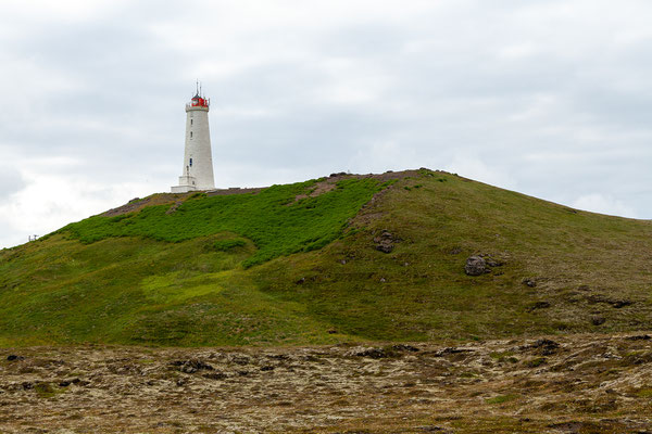 02.08. Der Reykjanesviti ist der älteste Leuchtturm Islands.