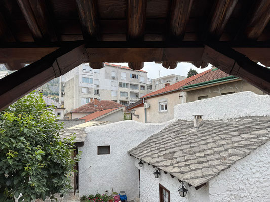 Es zeugt vom reichen architektonischen Erbe Mostars und hat seinen ursprünglichen osman. Stil bewahrt.