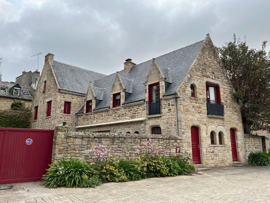 ... und spazieren durch das hübsche Örtchen.