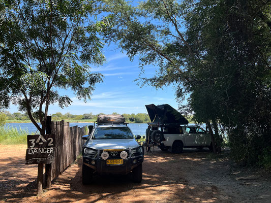 21.03. Nunda River Lodge: dieselbe Campsite wie beim letzen Mal. Direkt am Fluß, wunderschön!