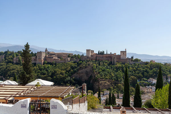 Granada, Albaicín: Blick auf die Alhambra