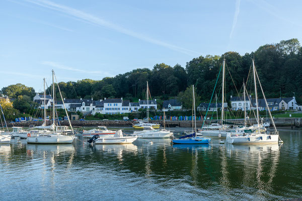 Idyllisch ist es am Port de Bélon