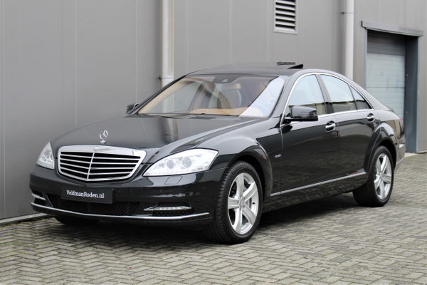 Mercedes-Benz S 500 BlueEfficiency 4matic - 2011 - 68.400 km