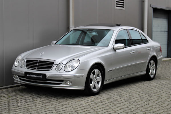 Mercedes-Benz E 240 Avantgarde - 2005 - 64.023 km