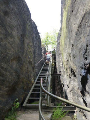 Gittertreppe auf dem Rauenstein