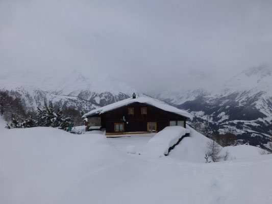 Die Wetterkreuzhütte im Winterschlaf