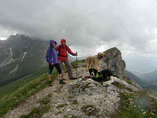 Auf dem Gipfel des Sobutsch fing es dann an zu regnen