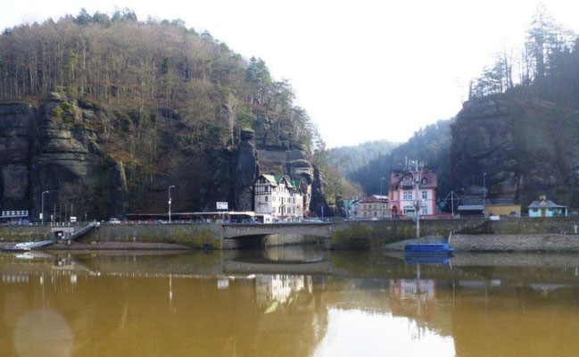 Das kleine Dorf Hřensko ist der tiefsgelegene Ort Tschechiens und regelmäßig Opfer des Elbehochwassers.