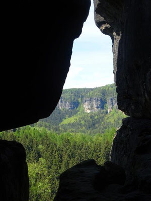 Blick aus der Höhle