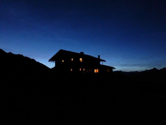 Abend an der Zupalseehütte