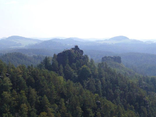 Blick von der Wilhelminenwand zum Marienfels