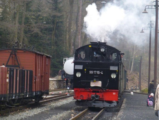 Am Bahnhof in Steinbach