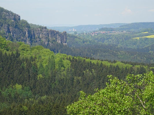 Aussicht vom "Hinteren Raubschloß"