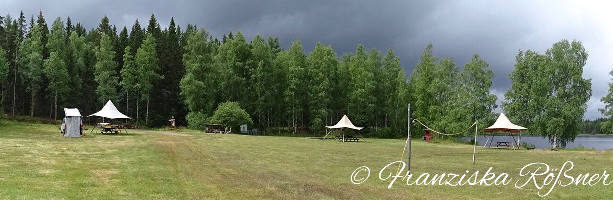 Gewitterstimmung am Naturcampingplatz Bergslagsgården 