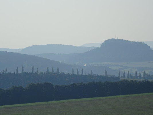 Langsam verziehen sich die Morgennebel