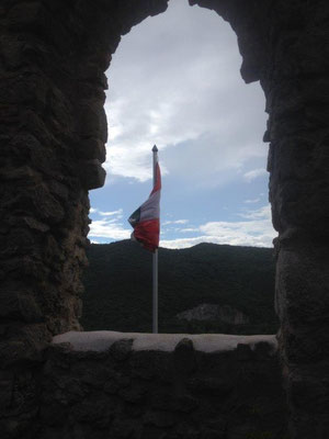 Die Burgruine Mödling