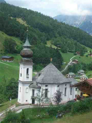 Kirche Maria Gern