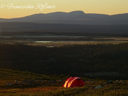 Sonnenaufgang am Nippfjället