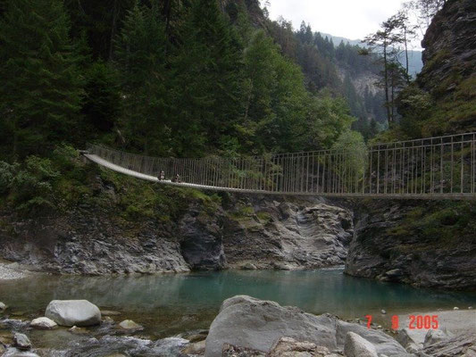 Rheintal am Beginn der Viamala-Schlucht