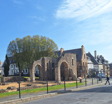 Cathédrale Saint-Pierre d'Aleth