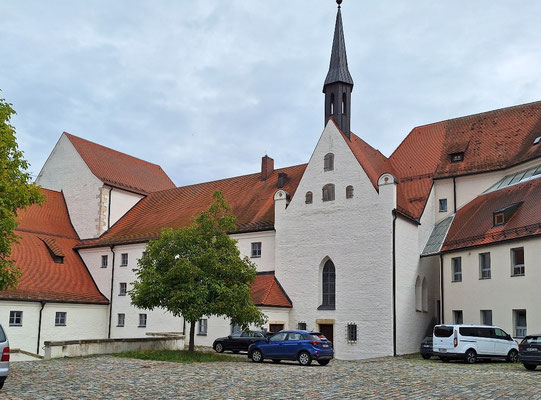 Im Schlosshof