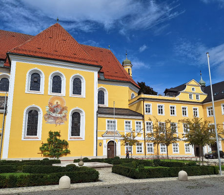 Zisterzienserinnen-Abtei Seligenthal